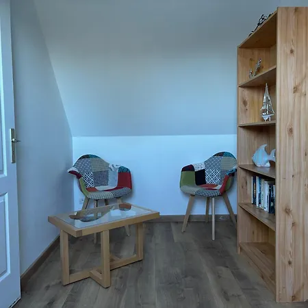 Saint Ho Maison Lumineuse Vue 8 Pers 4 2 Sdb 2 Wc Etage Renove En 2025 Belle Terrasse Grand Jardin Clos Parking 8 Mn A Pied Petite Grand Jardin Pres De Port En Bessin, Bayeux Et Omaha *